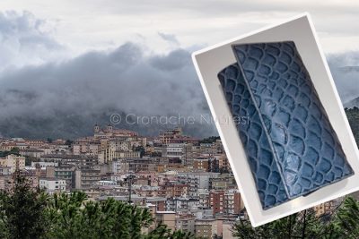 Il portafogli rinvenuto e restituito a Nuoro