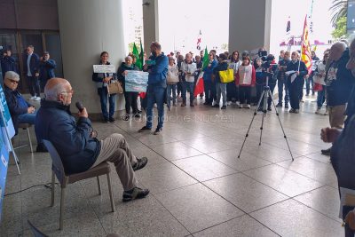 Il sit-in contro l'autonomia differenziata (foto M.Mameli)