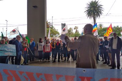 Il sit-in contro l'autonomia differenziata (foto M.Mameli)