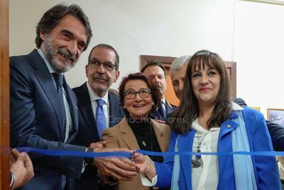 Il taglio del nastro in Questura (foto S.Novellu)