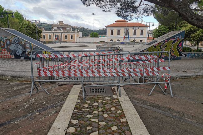 Nuoro. Transenne ai Giardini
