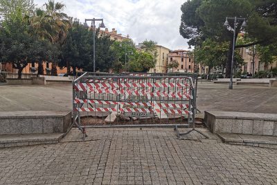 Nuoro. Transenne ai Giardini
