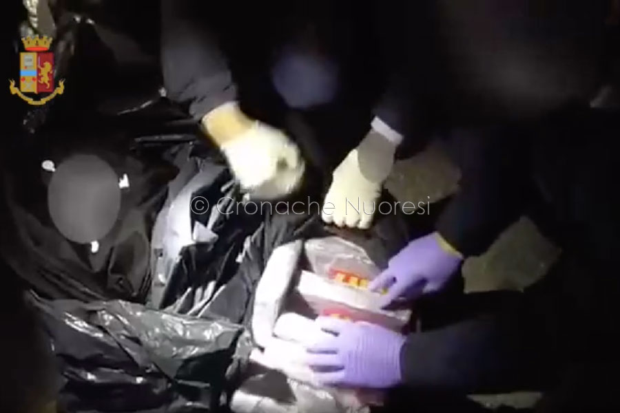 Fiumi di cocaina in Sardegna dalla Calabria: una delle basi era nel Nuorese  – VIDEO
