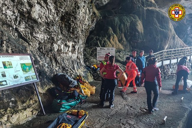 Il Soccorso Alpino nella grotta del Bue Marino