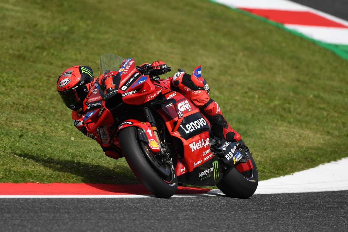 Bagnaia vince la Sprint Race del Mugello davanti a Bezzecchi