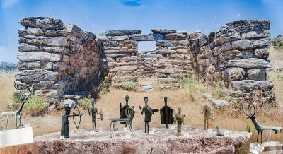 Nuoro, bronzetti provenienti da sa Domu de Orgia