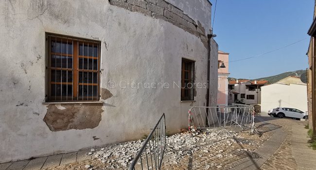 Nuoro, crolli a casa Fadda (foto S.Novellu)