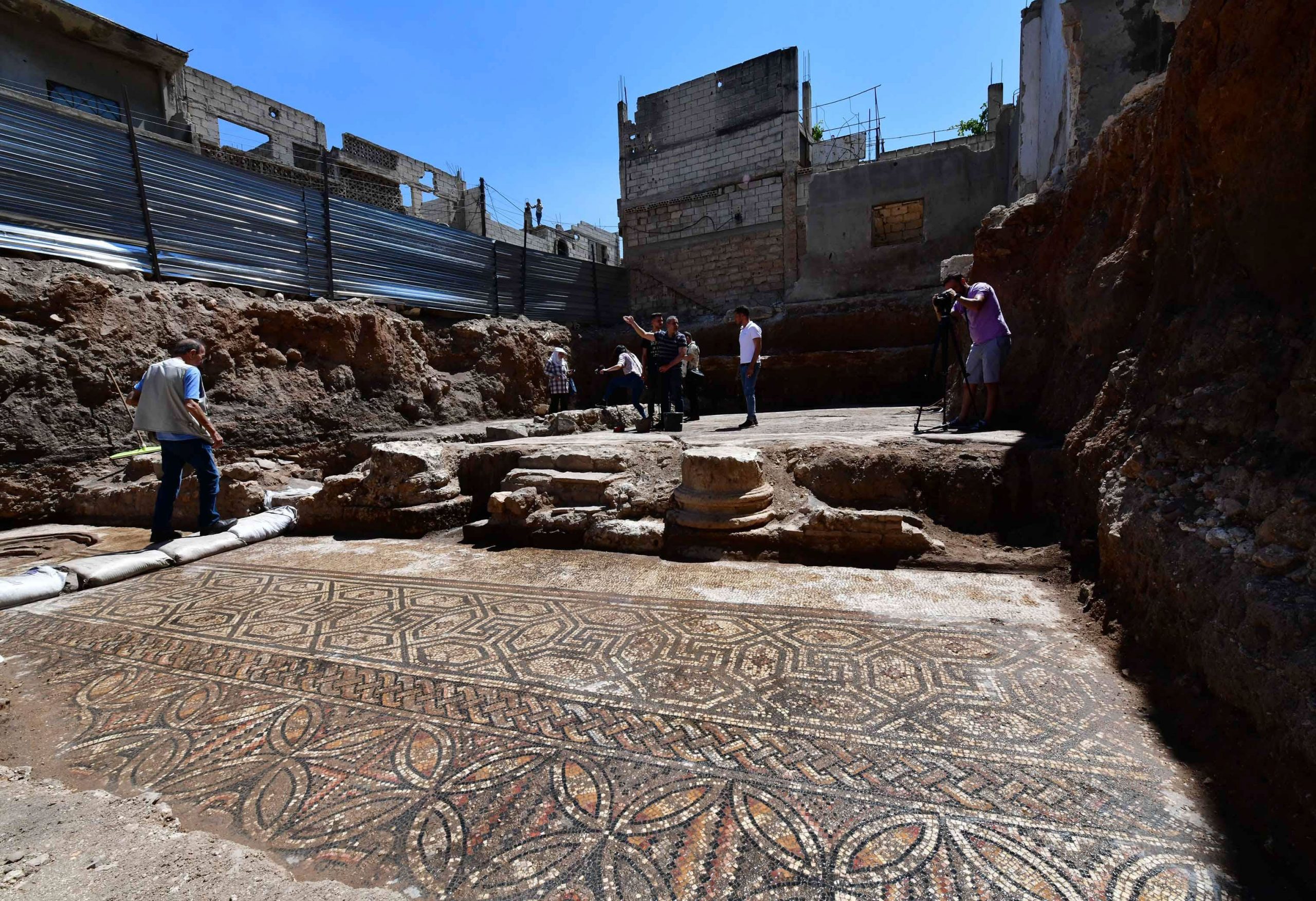 Siria: Homs, scoperto pannello musivo di epoca romana (2)