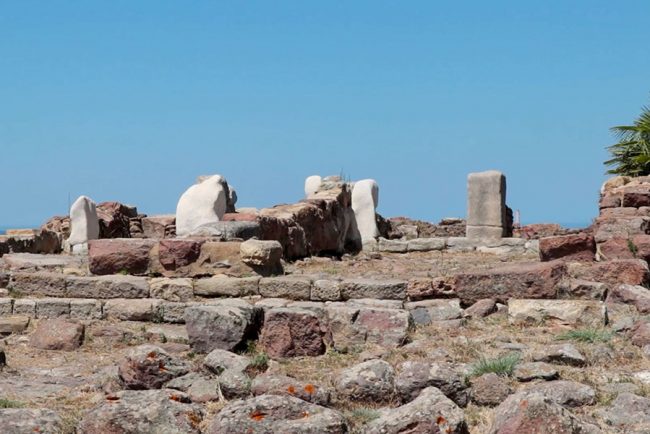 Il parco archeologico di Monte Sirai