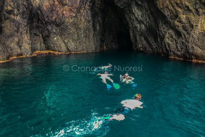 Immersione in grotta (foto V.Piras)