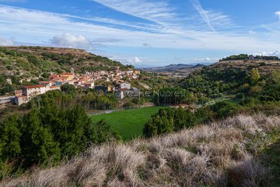 Borutta e la chiesa di San Pietro di Sorres (foto S.Novellu)