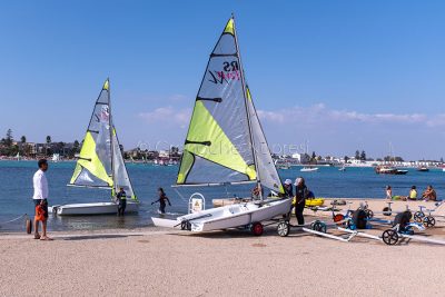 Cagliari, scuola di vela al Poetto (foto S.Novellu)