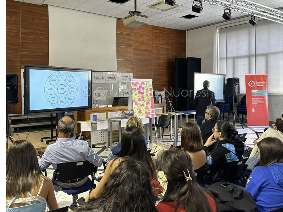 Nuoro fulcro dello sviluppo turistico territoriale: confronto positivo fra studenti e professionisti del settore