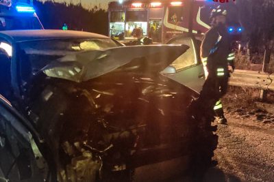 La Golf dopo lo schianto mortale