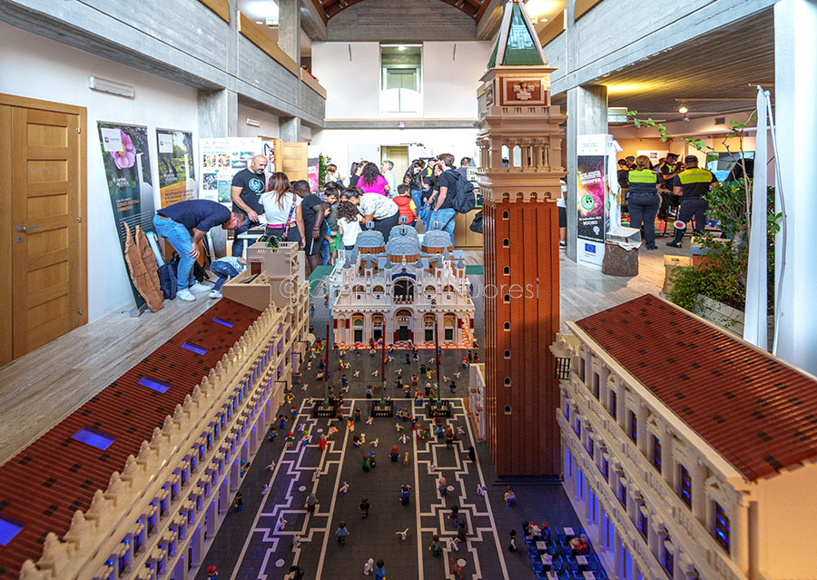 Piazza San Marco in mattoncini Lego (foto S.Novellu)