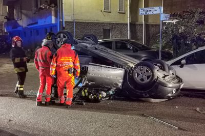 La Peugeot dopo l'incidente (foto S.N.)