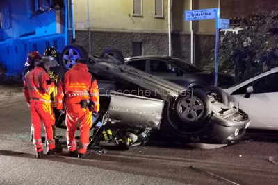 La Peugeot dopo l'incidente (foto S.N.)