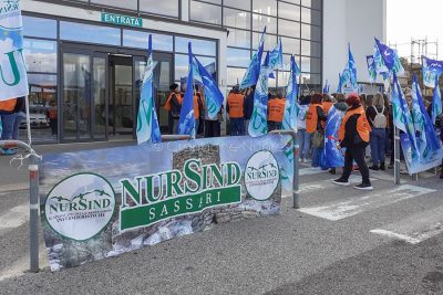 Manifestazione al San Francesco (foto Nieddu)