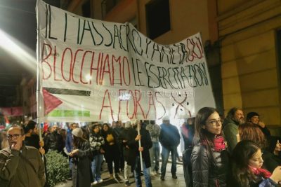 Nuoro. Manifestazione per la Palestina (foto S.Meloni)