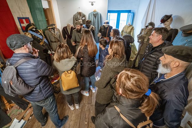 Nuoro. Mastros 2023, mostra abiti d'epoca (foto S.Novellu)