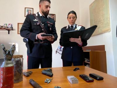 Armi e esplosivo rinvenuti a Ortueri