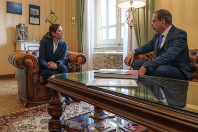 Il prefetto Dionisi col presidente Todde (foto S.Novellu)