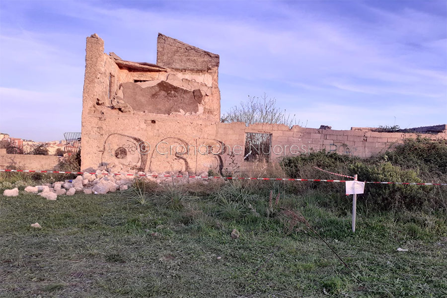 Tragedia di Nuoro. 14 indagati per la morte dei due giovani: si tratta dei proprietari del casolare
