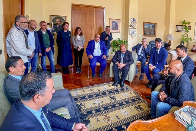 La delegazione ricevuta in Comune