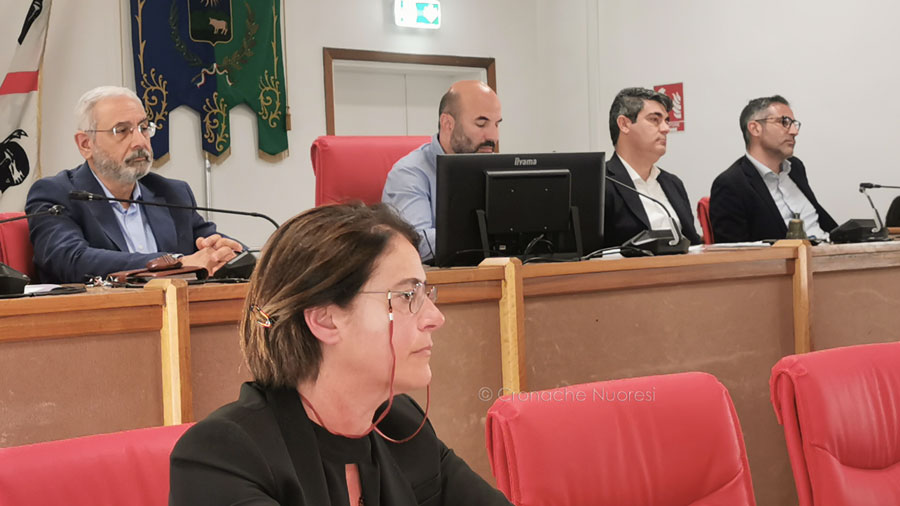 Nuoro. Amministratori e Sindaco si commuovono: “Nessuno è perfetto ma abbiamo lasciato una città migliore” – VIDEO