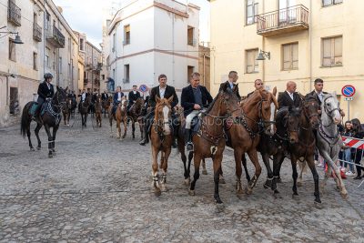 Nuoro, cavalieri di San Francesco al Rosario (foto S.Novellu)