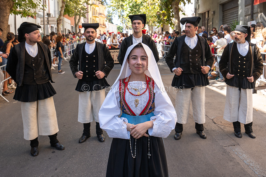 Festival del Folclore a Nuoro: scatta il divieto di sosta in via Repubblica per l’allestimento