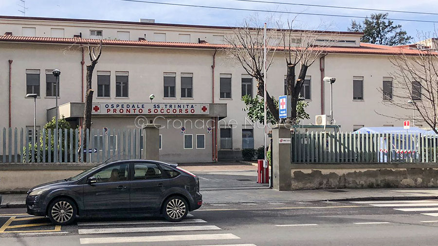 Sospetto caso di Ebola a Cagliari: uomo in isolamento al Santissima Trinità