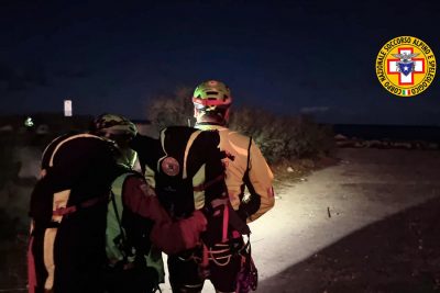 Gli uomini del Soccorso Alpino a Capo Pecora