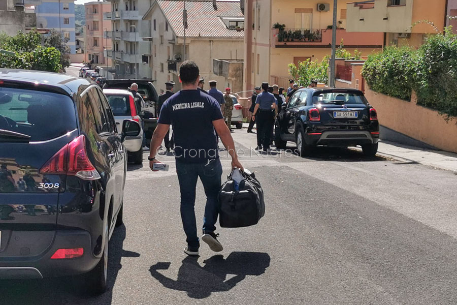 Strage familiare a Nuoro sabato mattina l'autopsia sui corpi delle 5 vittime Cronache Nuoresi