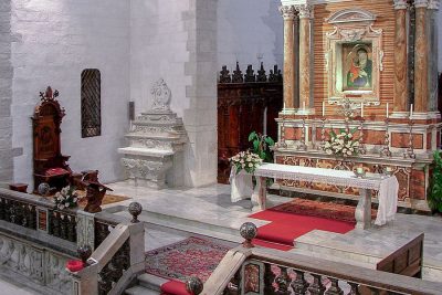 Il presbiterio della Cattedrale di Sassari