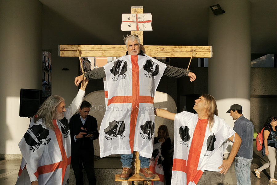 Rete Pratobello 24: “La politica regionale sotto accusa del TAR per lo scandalo Saccargia”