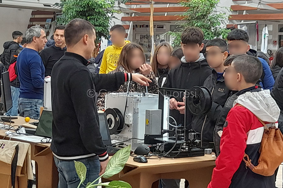 Nuoro. Notte dei ricercatori: tra i protagonisti gli studenti, la ASL e i Carabinieri