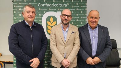 Stefano Taras, Michele Ena (a sx) e Tonino Sanna (a dx)