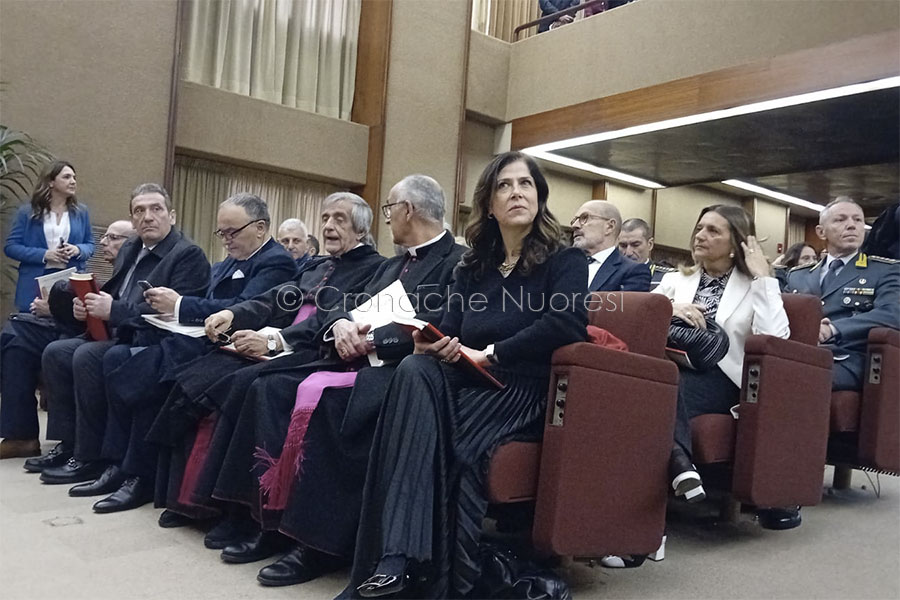 Inaugurato l’anno giudiziario: Todde incrocia Cucca: il giudice che ha sancito la sua decadenza