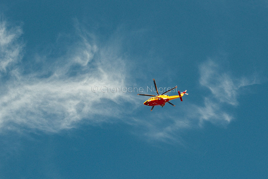 Siniscola. Bimba di 4 anni ustionata con olio bollente durante la festa: trasportata d’urgenza a Cagliari