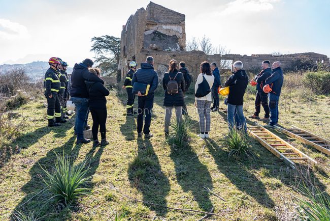 Sopralluogo nell'immobile della tragedia (foto S.Novellu)