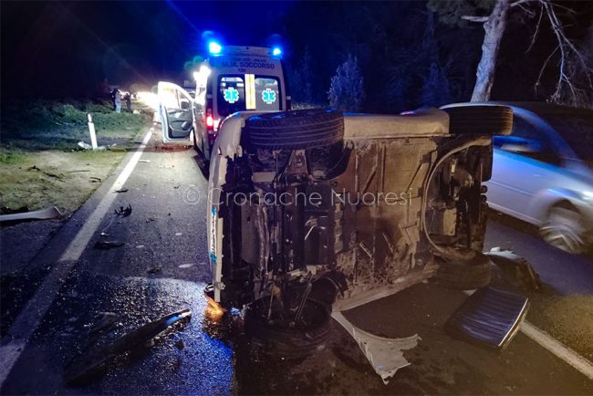 Una delle auto coinvolte nell'incidente