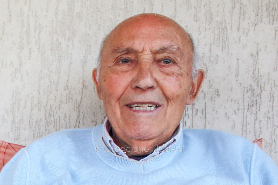 Nuoro celebra il suo “Virgilio”: l’Asproni ricorda il prof. Floris con un Dantedì itinerante e digitale