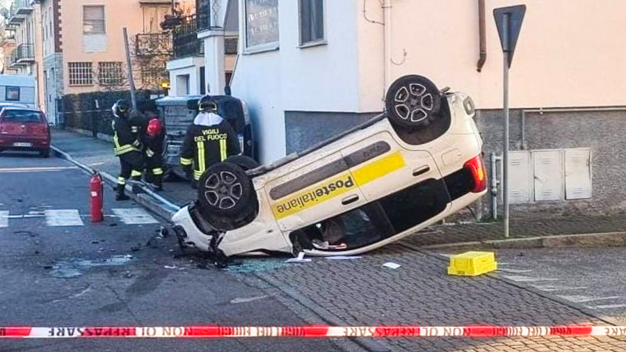 “Profitti d’oro per Poste Italiane ma un inferno per i precari”: l’allarme di Precari in Rete