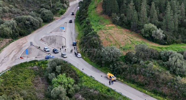 La scena della rapina al portavalori (foto N.Cabras)