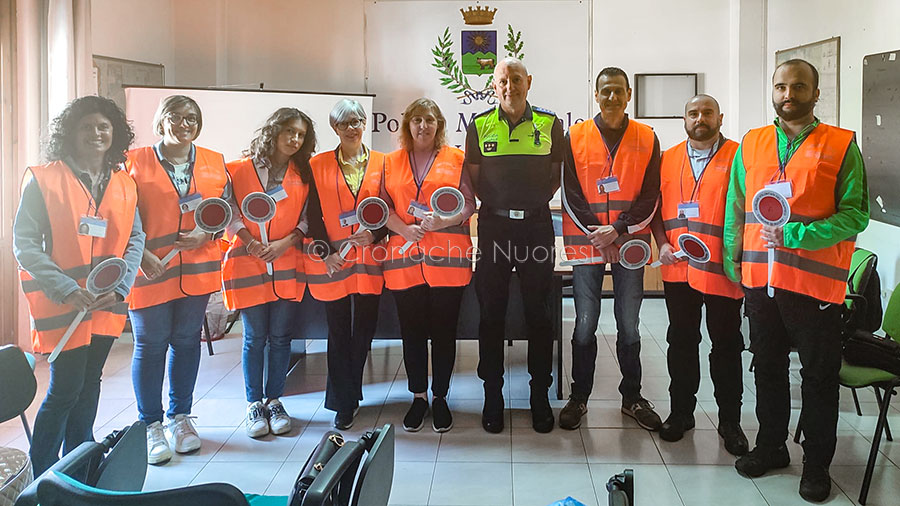 Nuoro. Eroi di quartiere: volontari in prima linea per la sicurezza scolastica