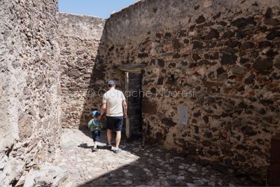 Orosei, l'ingresso a Sa Presone Vezza (foto S.Novellu)