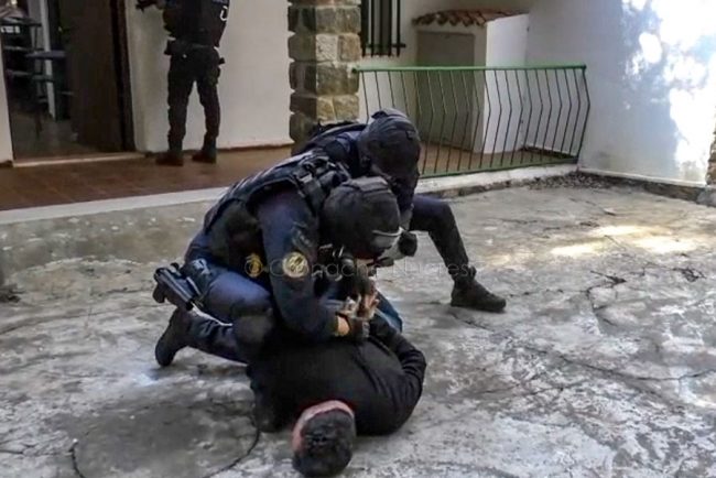 Esercitazione di Polizia all'Ortobene