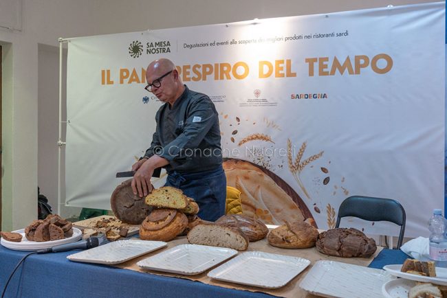 Il pane, respiro del tempo (foto S.Novellu)