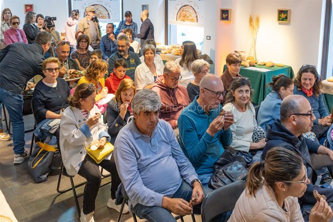 Il pane, respiro del tempo (foto S.Novellu)